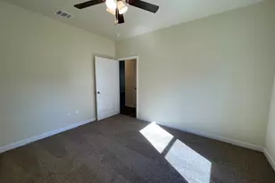 1915 Morse St, Greenville, TX 75401 - Photo 14