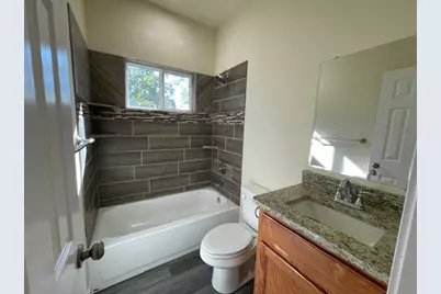 1915 Morse Street, Greenville, TX 75401 - Photo 20