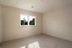 9217 Livenshire Dr, Dallas, TX 75238 - Photo 24