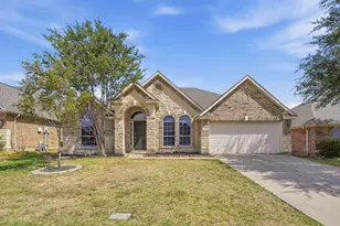 240 Cedar Crest Dr, Justin, TX 76247 - Photo 1