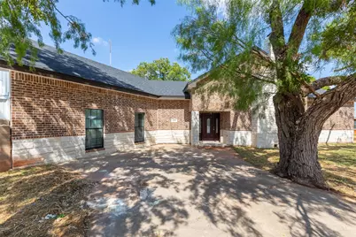 1394 S Pioneer Drive, Abilene, TX 79605 - Photo 2