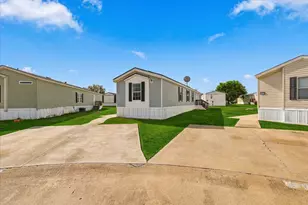 11701 Rosemary Ct, Fort Worth, TX 76244 - Photo 4