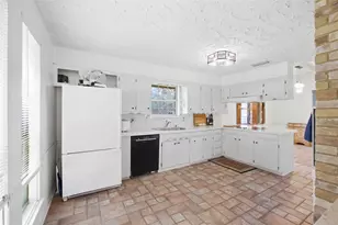 1320 Cheyenne Rd, Lewisville, TX 75077 - Photo 10