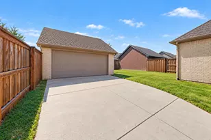 1909 Temple Hill, Van Alstyne, TX 75495 - Photo 22