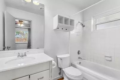 6217 Springwood Drive, Arlington, TX 76001 - Photo 14