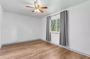 6217 Springwood Dr, Arlington, TX 76001 - Photo 12