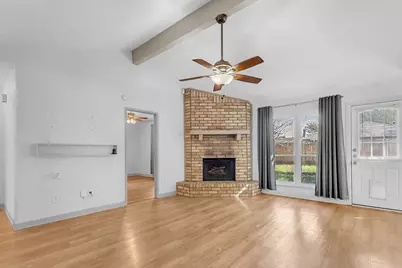 6217 Springwood Drive, Arlington, TX 76001 - Photo 4