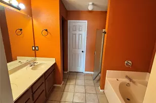 1309 Pepperfield Ct, Fort Worth, TX 76028 - Photo 6