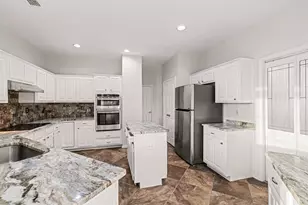 2829 Panorama Dr, Carrollton, TX 75007 - Photo 8