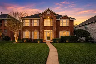 2829 Panorama Dr, Carrollton, TX 75007 - Photo 1