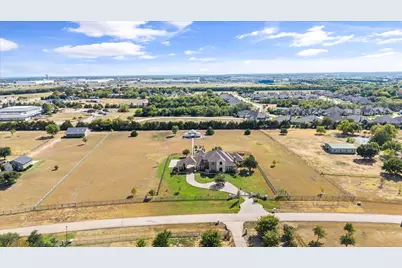 2705 Rolling Meadows Drive, Rockwall, TX 75087 - Photo 2