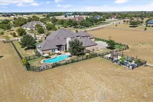 2705 Rolling Meadows Dr, Rockwall, TX 75087 - Photo 4