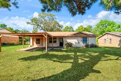 6115 Waggoner Street, Reno, TX 75462 - Photo 1