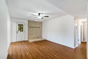 6115 Waggoner St, Reno, TX 75462 - Photo 8
