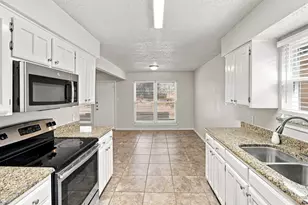 4807 Crestmont Ct, Arlington, TX 76017 - Photo 12