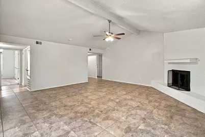 4807 Crestmont Court, Arlington, TX 76017 - Photo 6