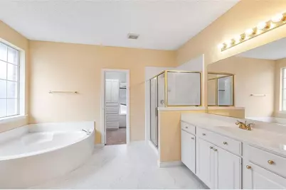 8025 Cavalier Drive, Plano, TX 75024 - Photo 18