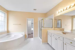8025 Cavalier Dr, Plano, TX 75024 - Photo 18