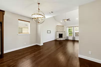 1920 Roundtree Circle E, Fort Worth, TX 76008 - Photo 12