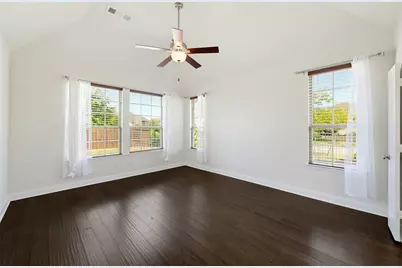 1920 Roundtree Circle E, Fort Worth, TX 76008 - Photo 16