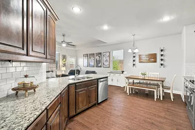 28 S Highland Drive, Sanger, TX 76266 - Photo 6