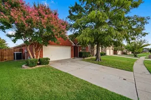 3705 Palmetto Ct, Denton, TX 76210 - Photo 2