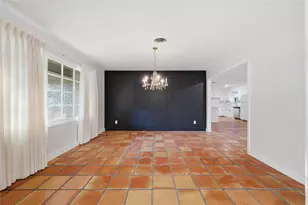 6920 Valhalla Rd, Fort Worth, TX 76116 - Photo 6