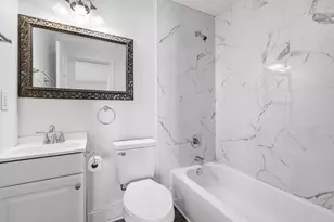 803 E 14th St, Bonham, TX 75418 - Photo 18