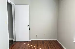 740 W Collins St, Denton, TX 76201 - Photo 16