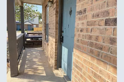 740 W Collins Street, Denton, TX 76201 - Photo 2