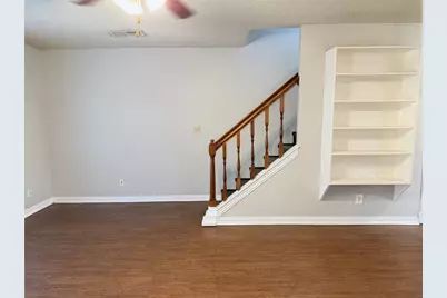 740 W Collins Street, Denton, TX 76201 - Photo 10
