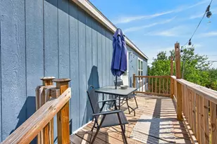 2809 Cypress St, Granbury, TX 76048 - Photo 12