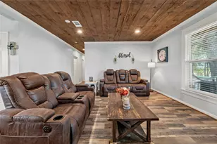 393 Peevey Ln, Robinson, TX 76706 - Photo 10
