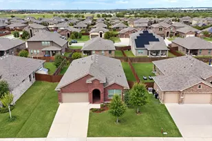 560 Pendennis Dr, Saginaw, TX 76131 - Photo 26