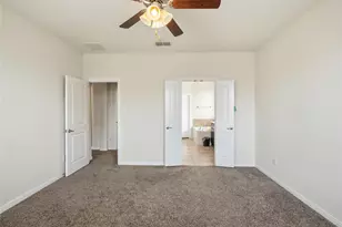 560 Pendennis Dr, Saginaw, TX 76131 - Photo 14