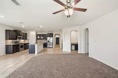 560 Pendennis Drive, Saginaw, TX 76131 - Photo 10