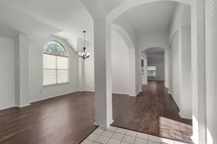1718 Falcon Dr, Corinth, TX 76210 - Photo 6