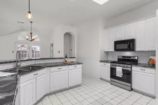 1718 Falcon Dr, Corinth, TX 76210 - Photo 24