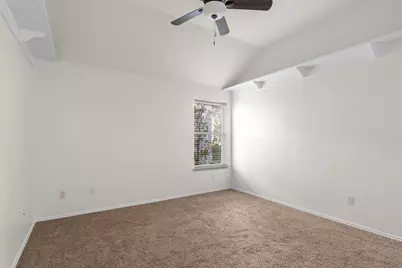 1718 Falcon Drive, Corinth, TX 76210 - Photo 32