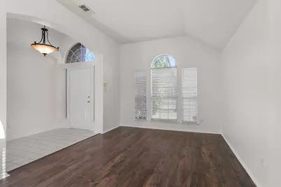 1718 Falcon Drive, Corinth, TX 76210 - Photo 8