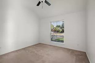 1718 Falcon Dr, Corinth, TX 76210 - Photo 30