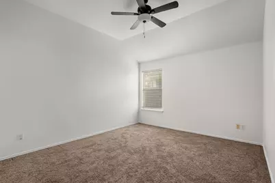 1718 Falcon Drive, Corinth, TX 76210 - Photo 34