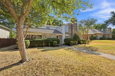 1512 Woodcreek Drive, Richardson, TX 75082 - Photo 2