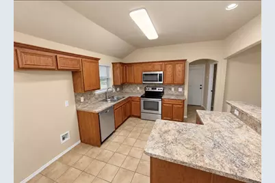 923 Grouse Road, Glenn Heights, TX 75154 - Photo 6