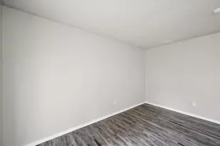 3505 Rush Springs Dr, Arlington, TX 76016 - Photo 10