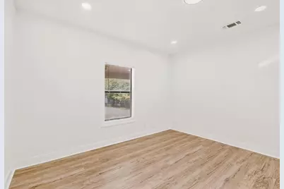 2609 Avenue G, Fort Worth, TX 76105 - Photo 18