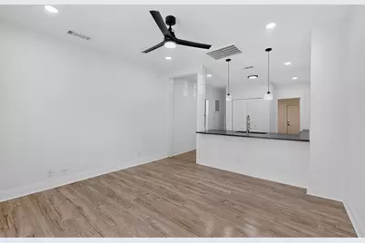 2609 Avenue G, Fort Worth, TX 76105 - Photo 8
