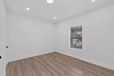 2609 Avenue G, Fort Worth, TX 76105 - Photo 16