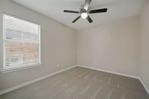 217 Southpeak Ln, Ponder, TX 76259 - Photo 20