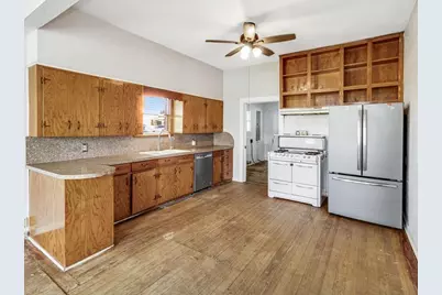 112 W Hackberry Street, Malone, TX 76660 - Photo 22